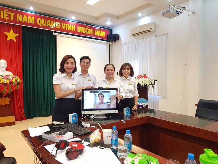 Online-Coaching im Hotel in Vietman